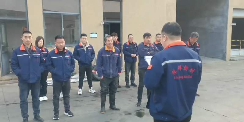 2023年11月14日，山東林峰新型裝飾材料有限公司舉行甲醛泄漏事故應(yīng)急預(yù)案的演練。